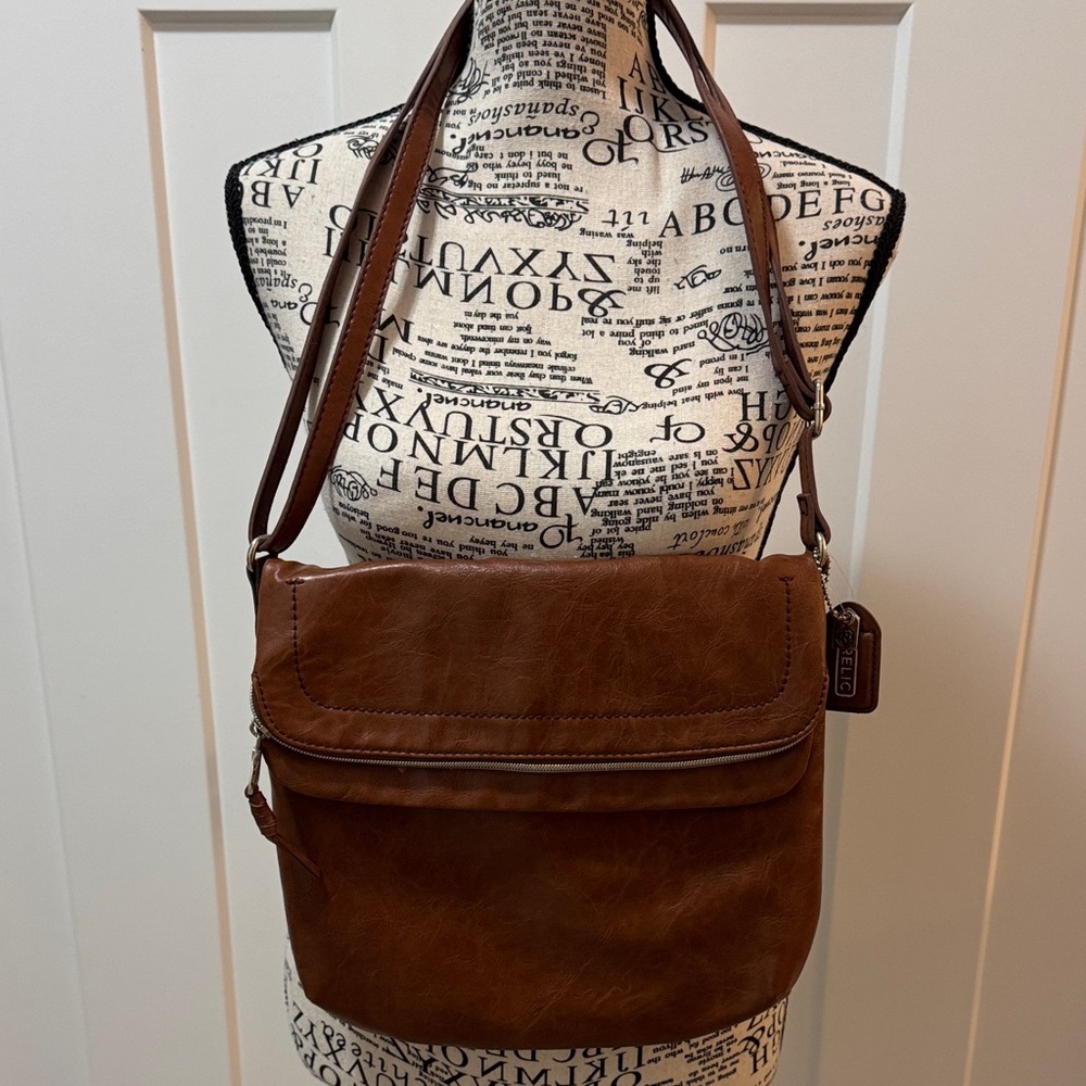 Relic Tan Leather Shoulder Bag